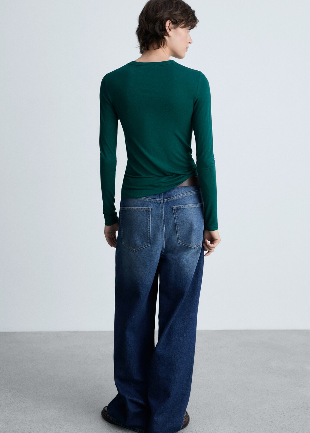 Long-sleeved fitted t-shirt - Black