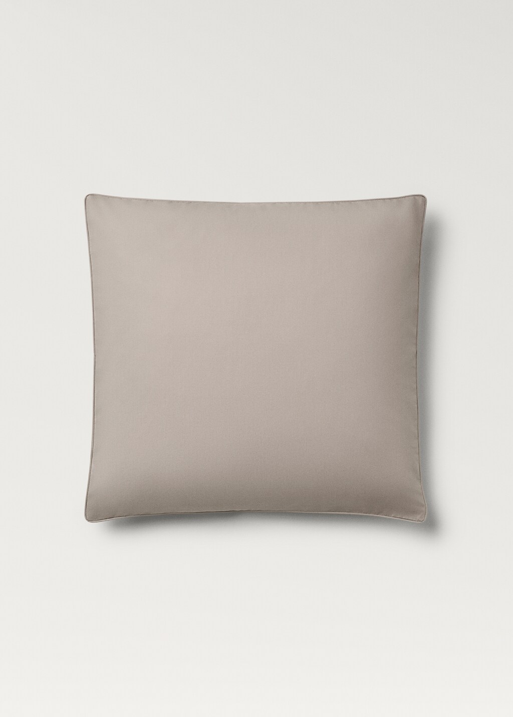 500-thread count cotton percale pillowcase with rounded piping detail, 60x60 cm - Medium Brown