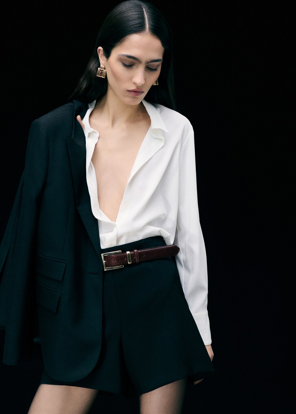 Geometric earrings with crystals detail - Gold