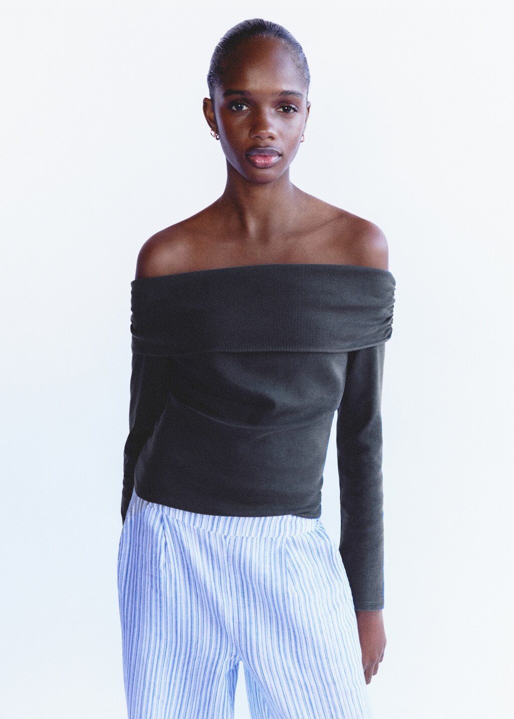 Off-shoulder T-shirt - Dark Navy