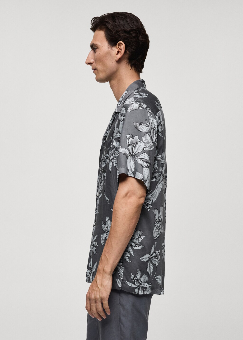 Regular-fit Hawaiian-print shirt - Charcoal