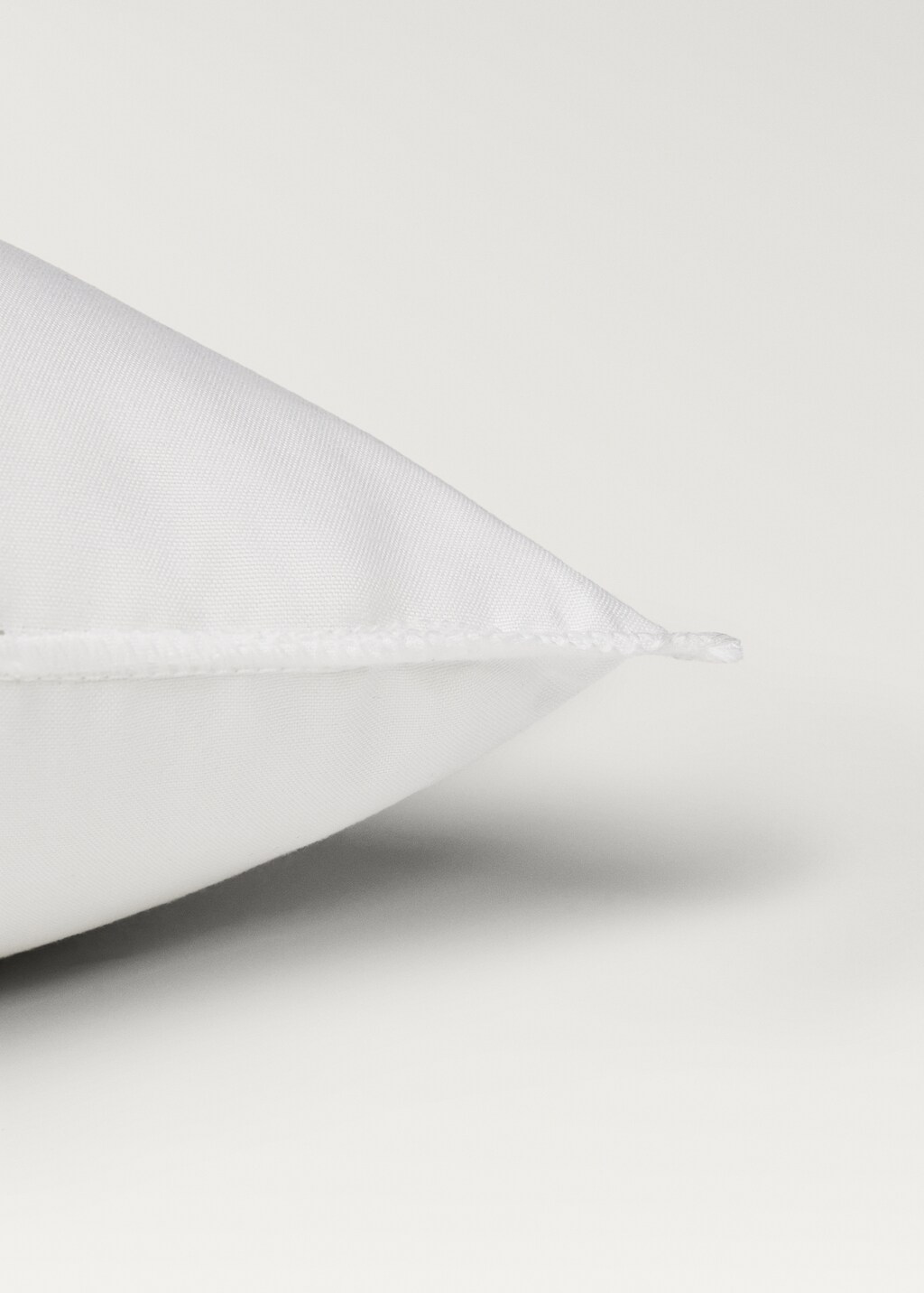 Inner cushion pilo - White
