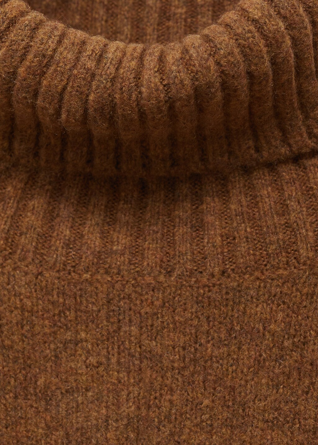 Turtle neck sweater - Khaki