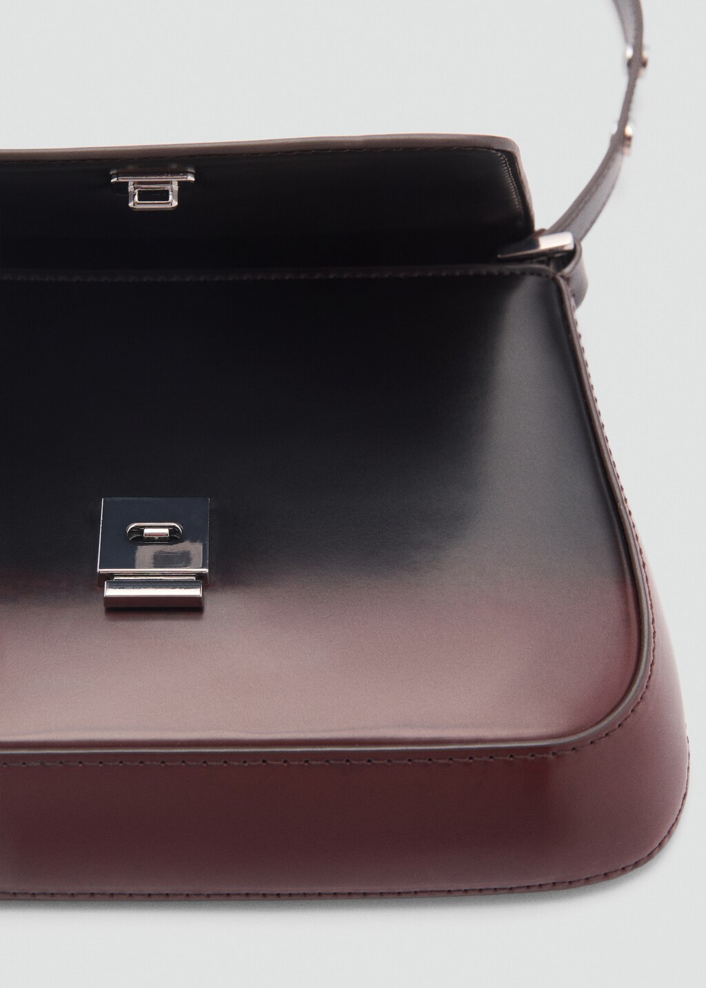 Gradient bag with flap - Burgundy