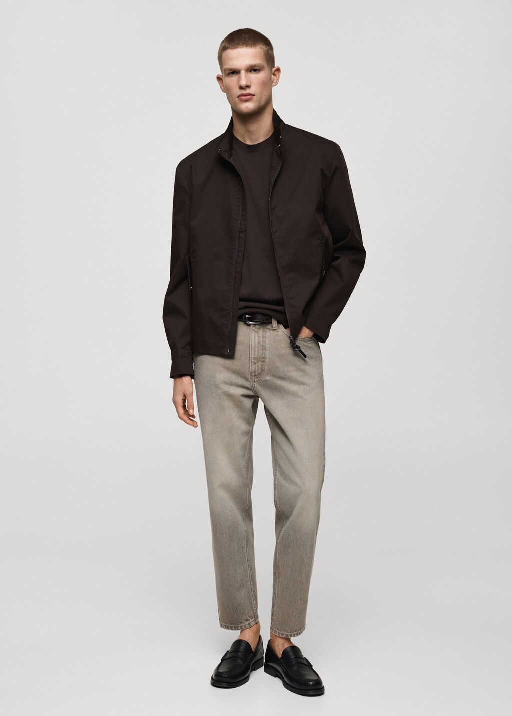 Cropped tapered-fit jeans - Bleach Blue