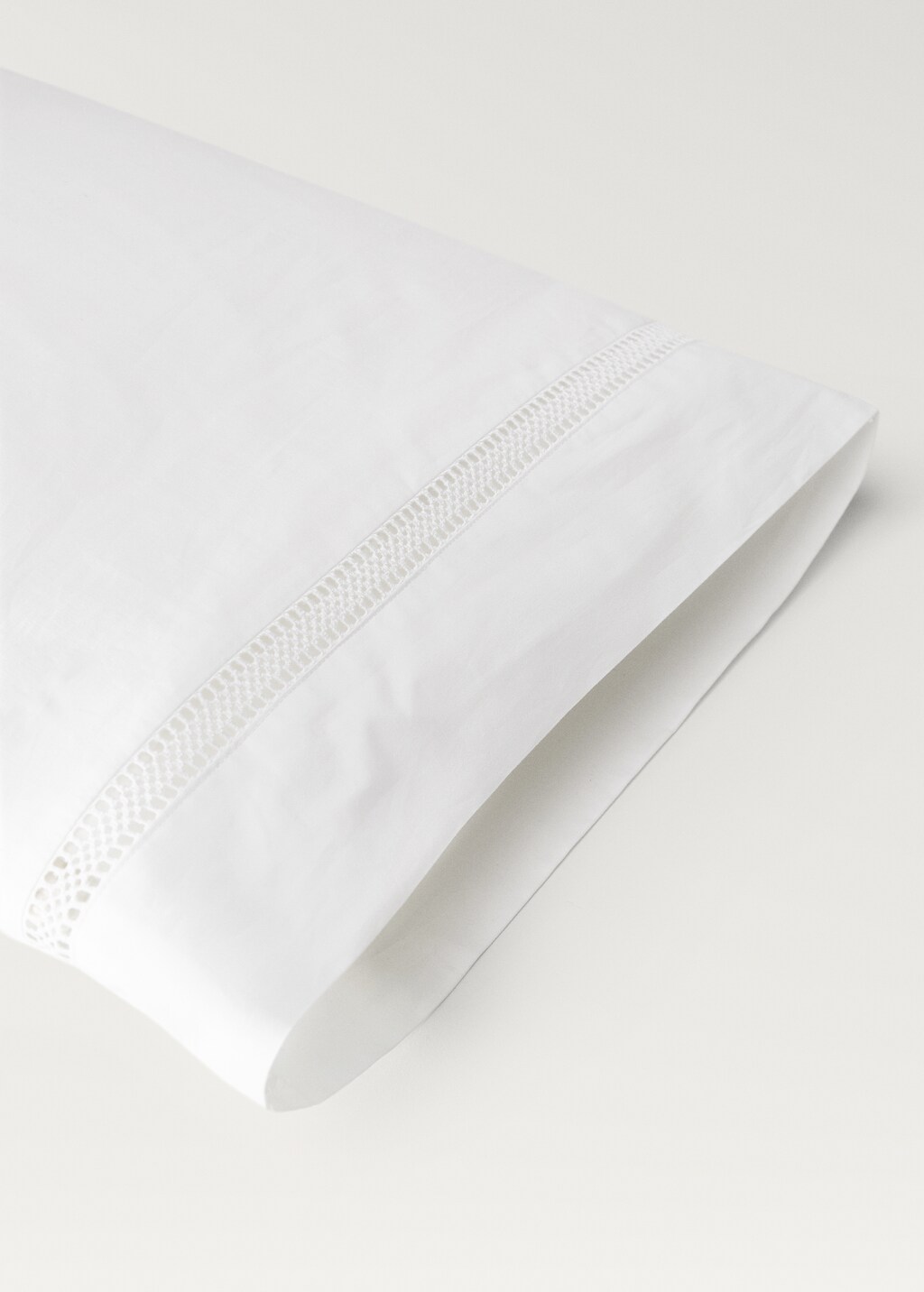 Cotton percale pillowcase with lace insert 45x110 cm - White