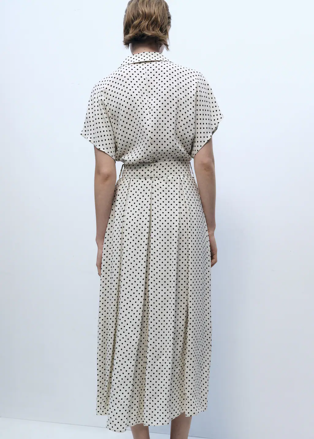 Polka-dot dress with belt - Off White