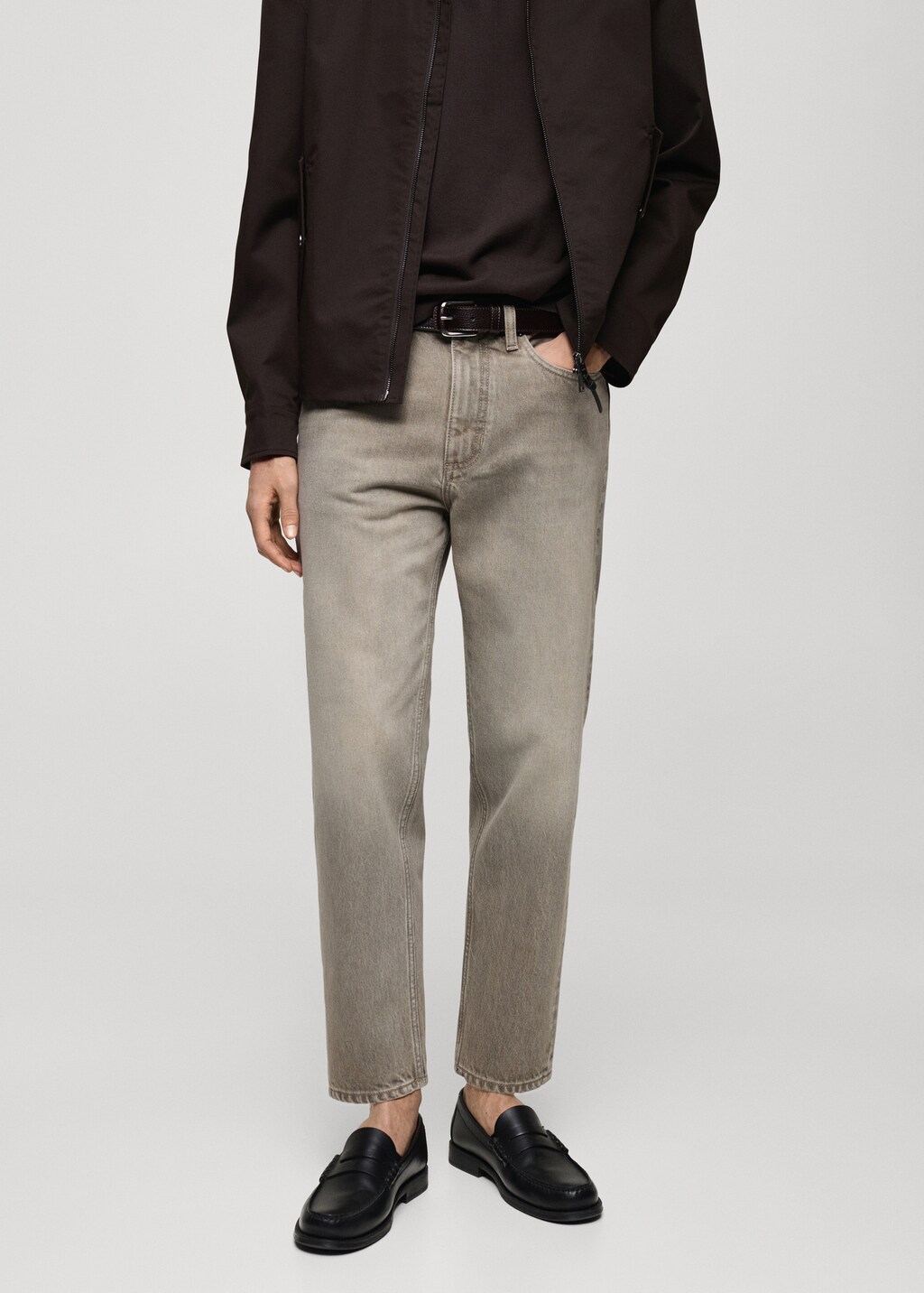 Cropped tapered-fit jeans - Bleach Blue