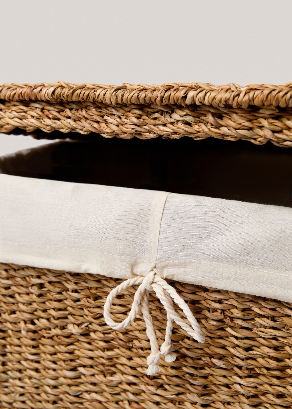 Large seagrass laundry basket - Brown