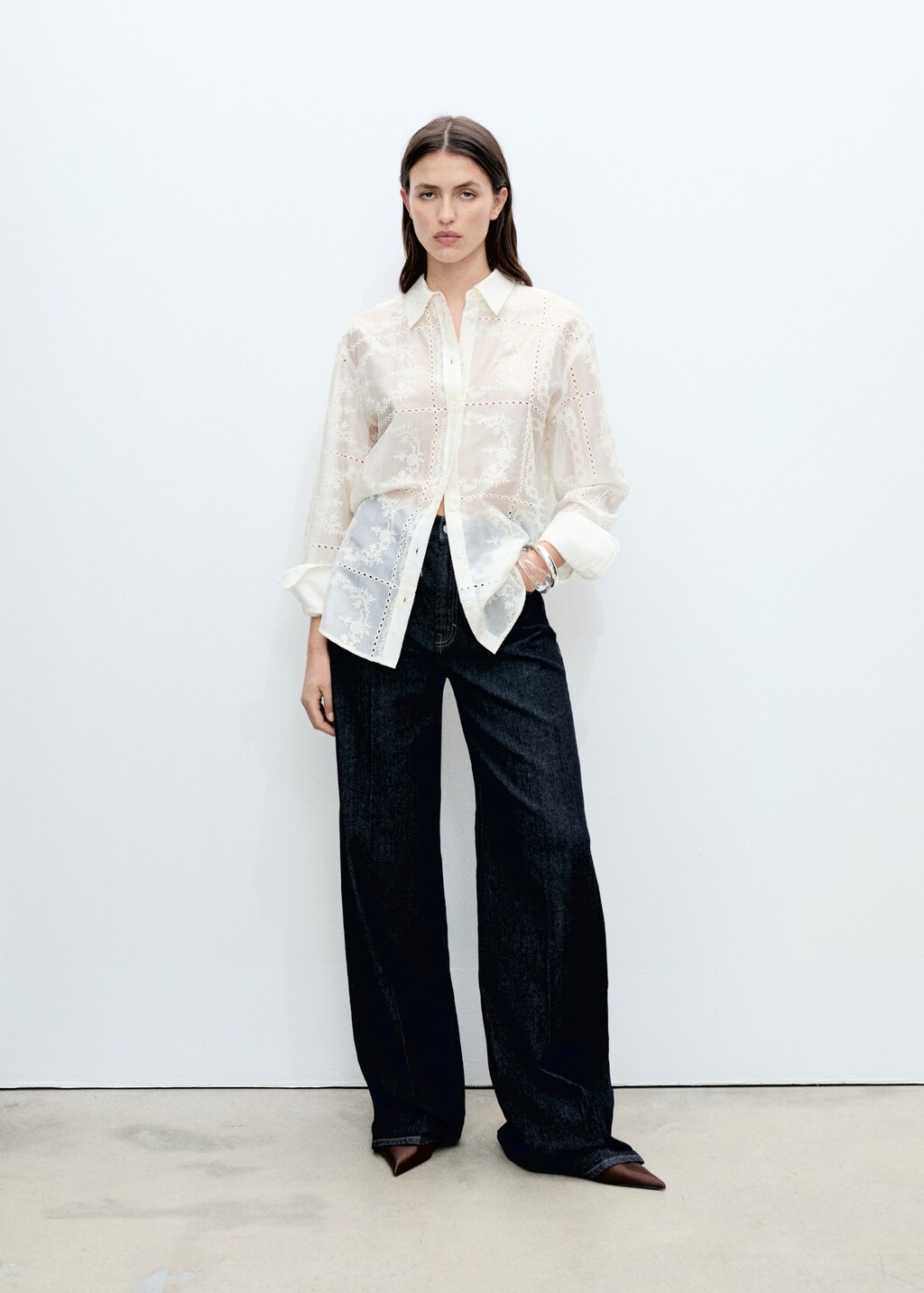 Flower embroidered lyocell shirt - Ecru