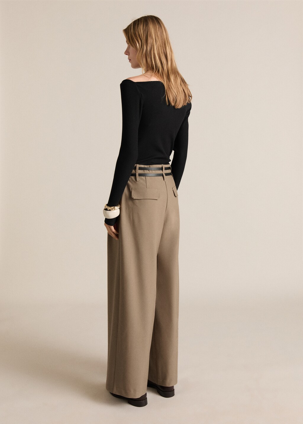 Combined-fabric jumpsuit with belt - Black