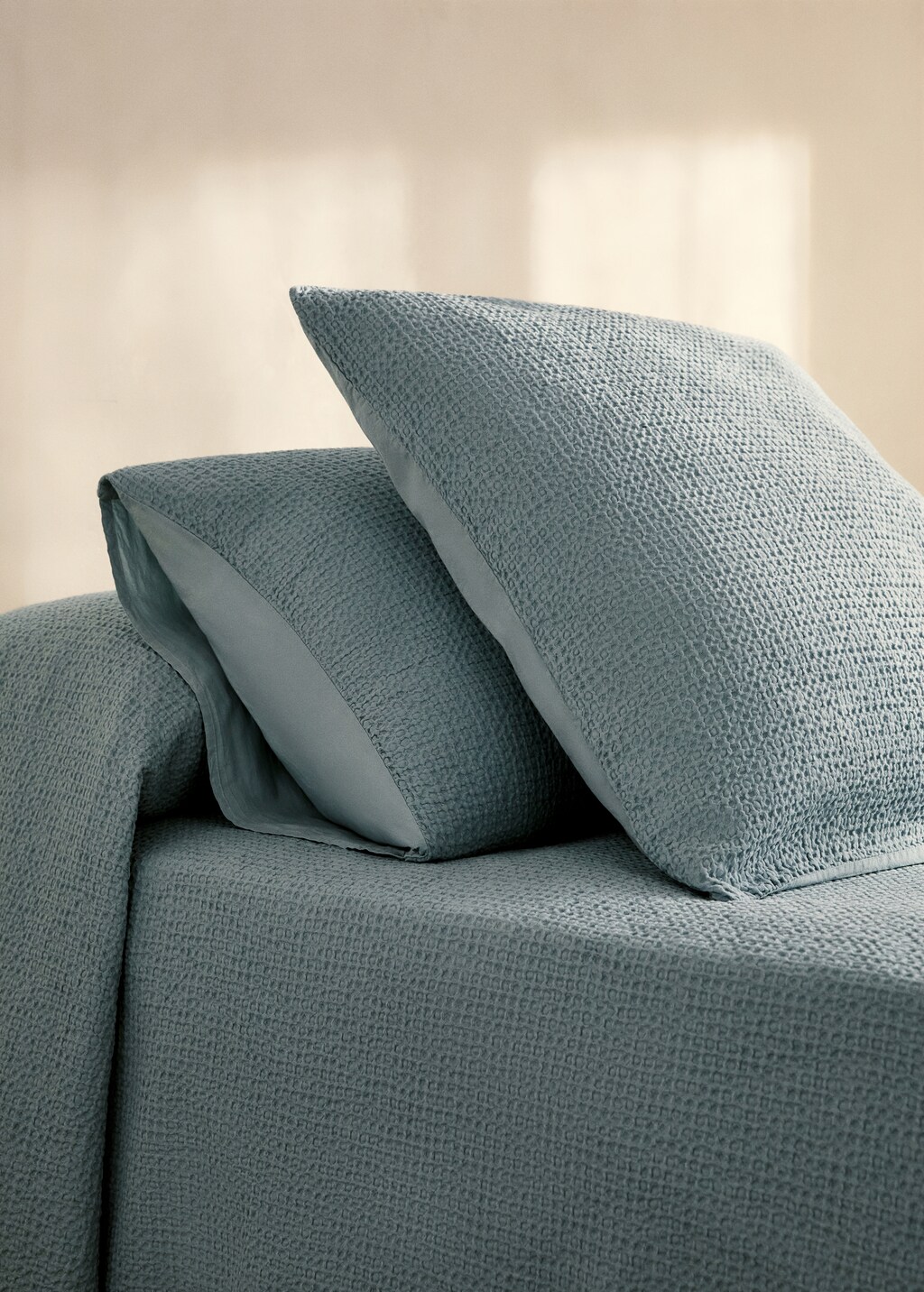 Cotton percale waffle pillowcase 45x110 cm - Sand