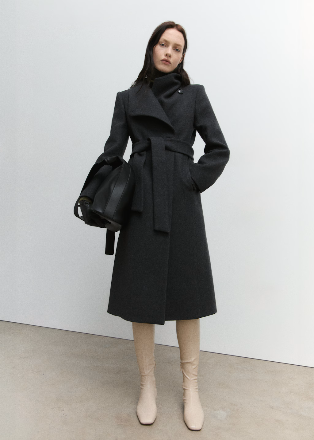 Woollen coat with belt - Grey