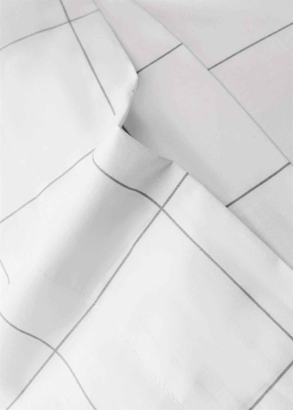 Cotton percale pillowcase with two-tone check, 45x110 cm - Medium Brown