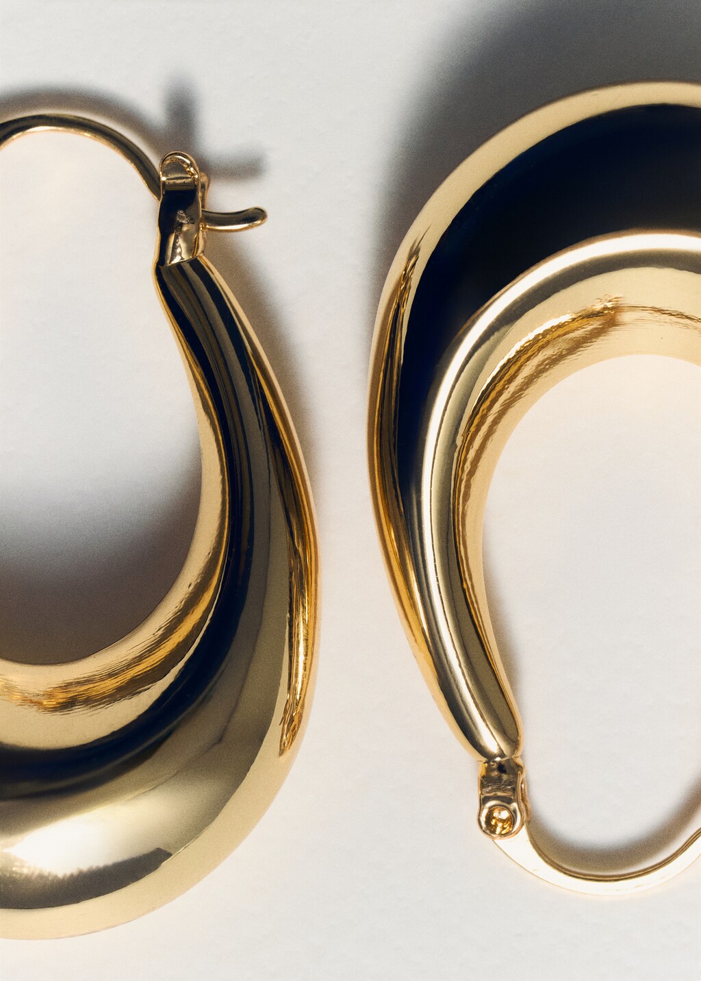 Oval hoop earrings - Silver