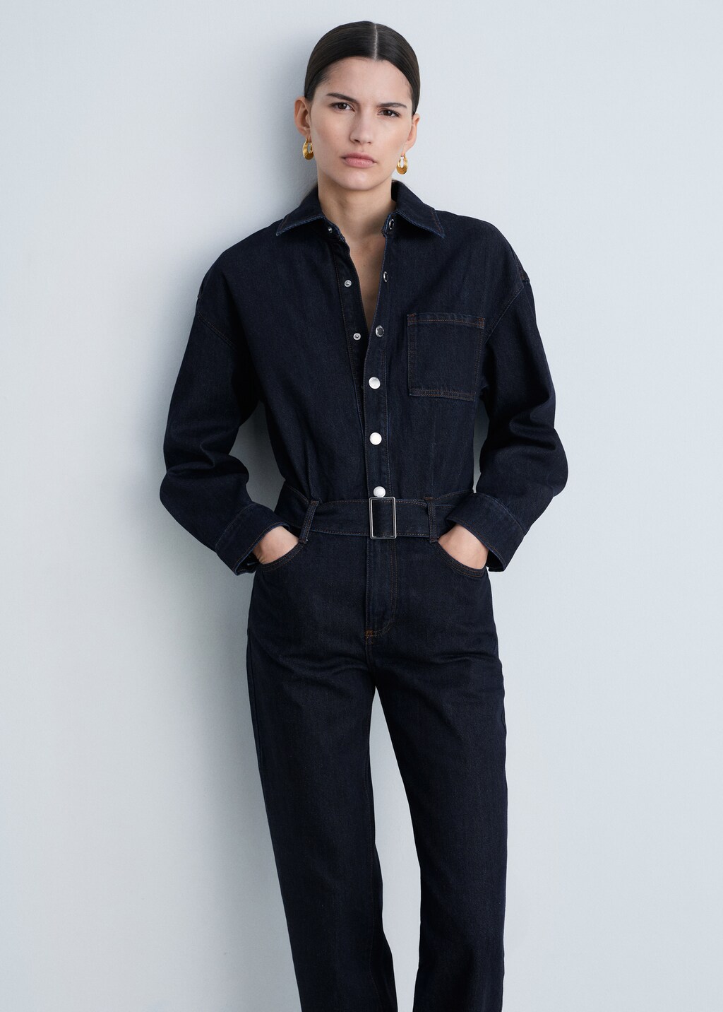 Rinse-wash denim jumpsuit with belt - Open Blue