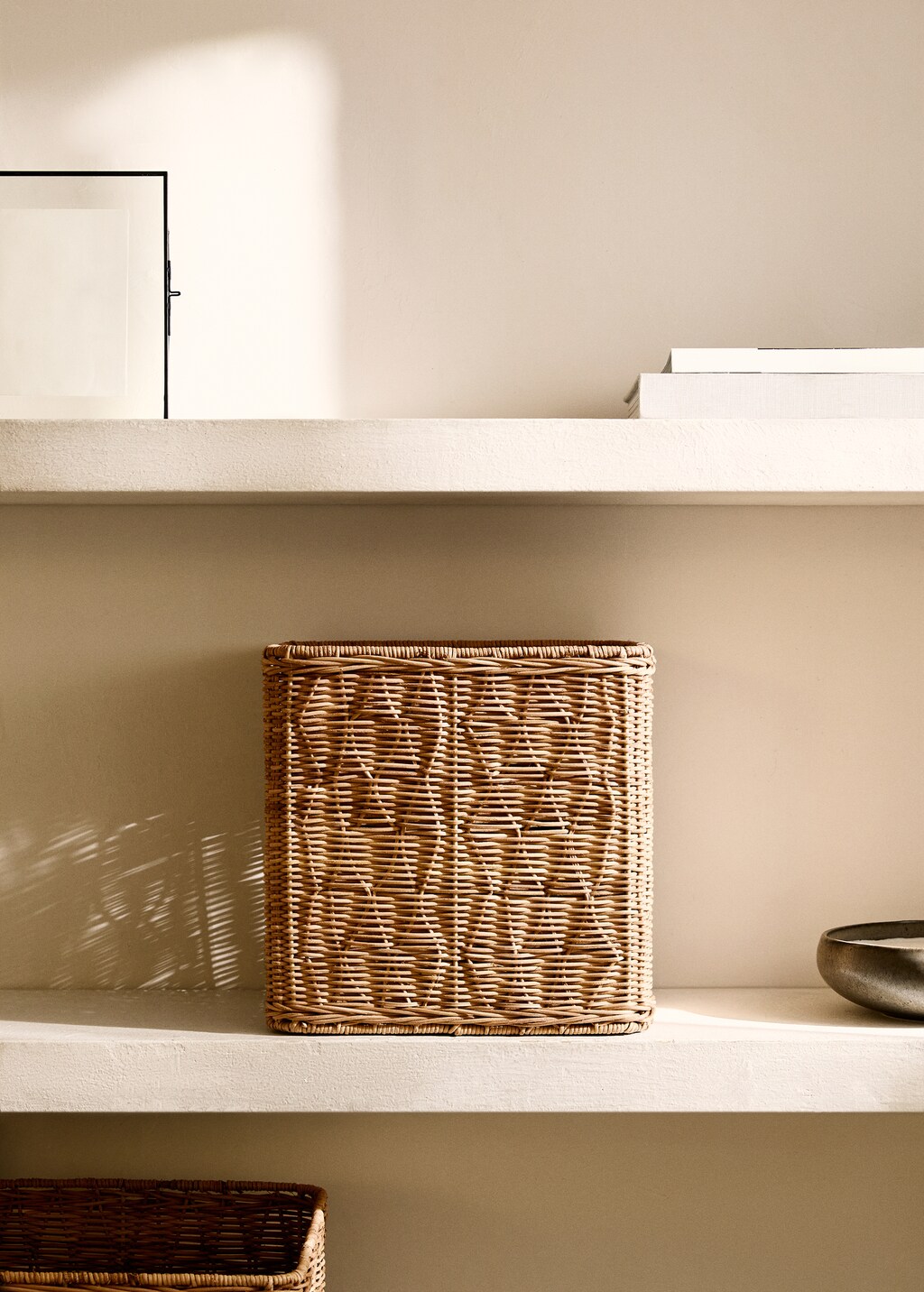 Small square rattan basket - Brown