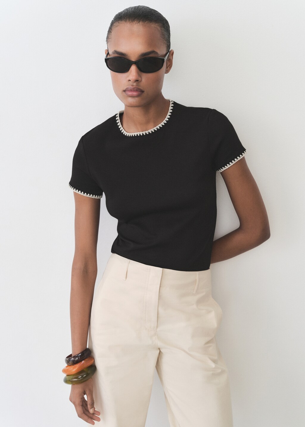 Cotton t-shirt with contrasting trim - Off White