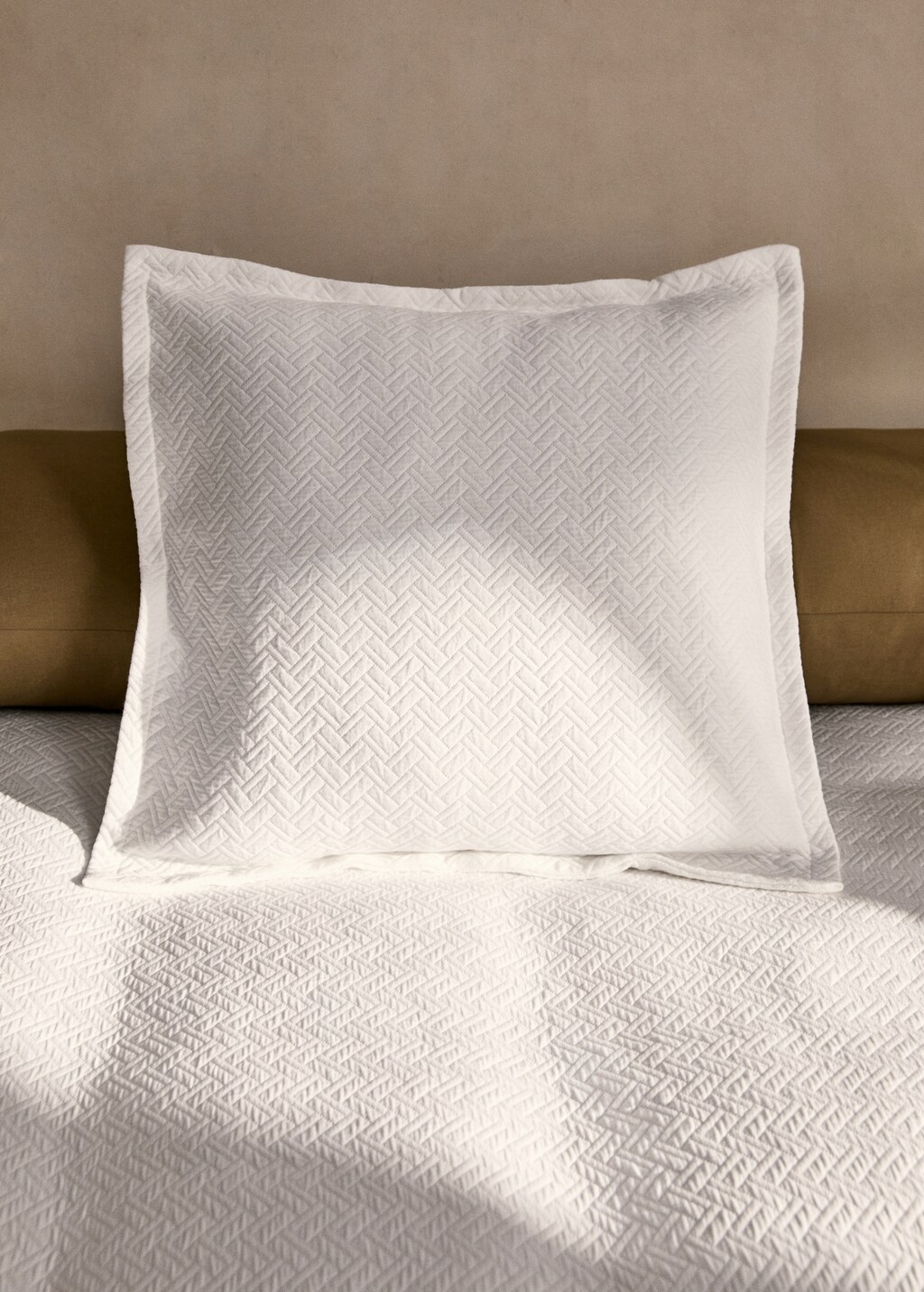 Geometric jacquard cotton bed cushion cover 50x50 cm - White