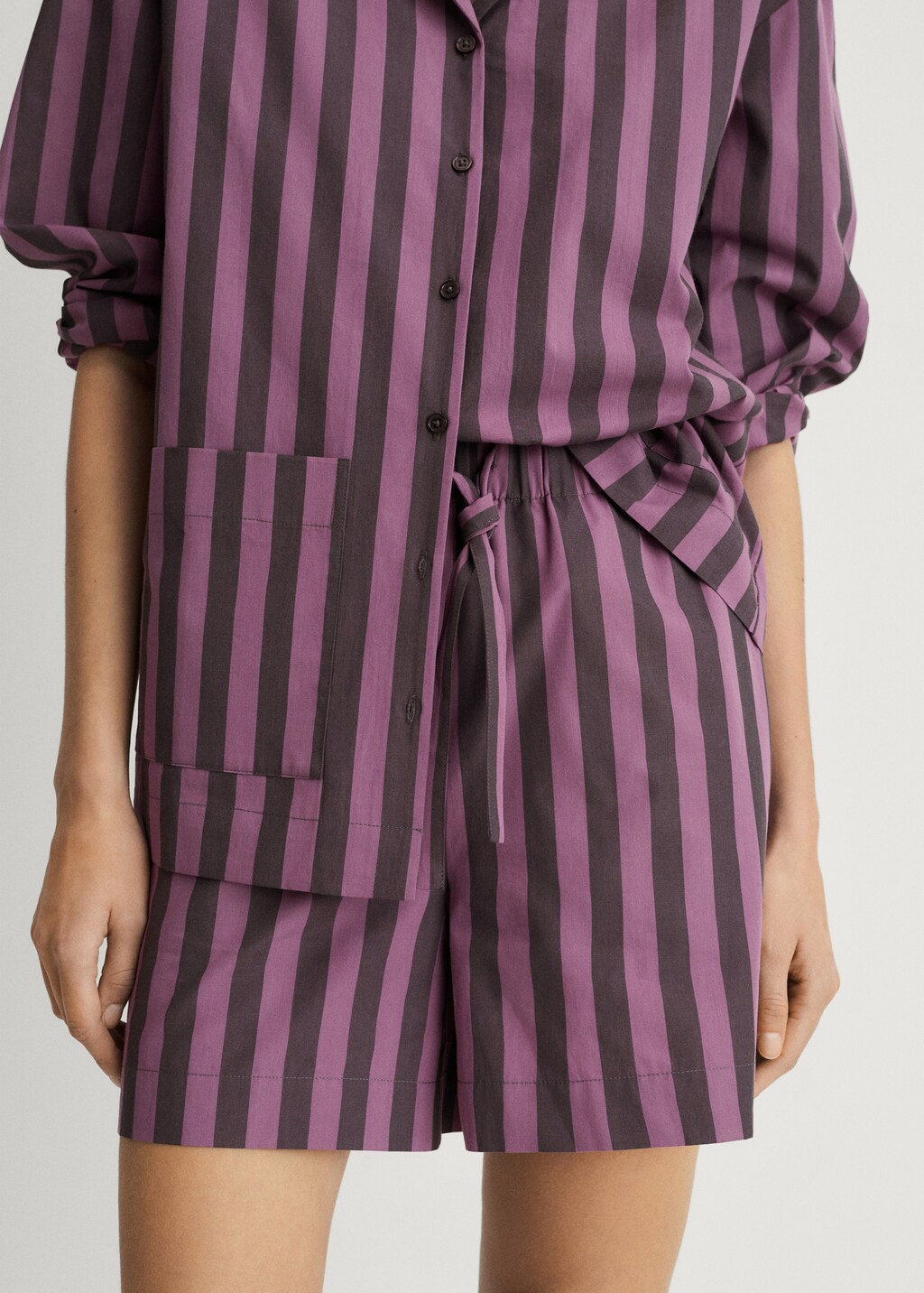 Woven two-tone striped shorts - Brown