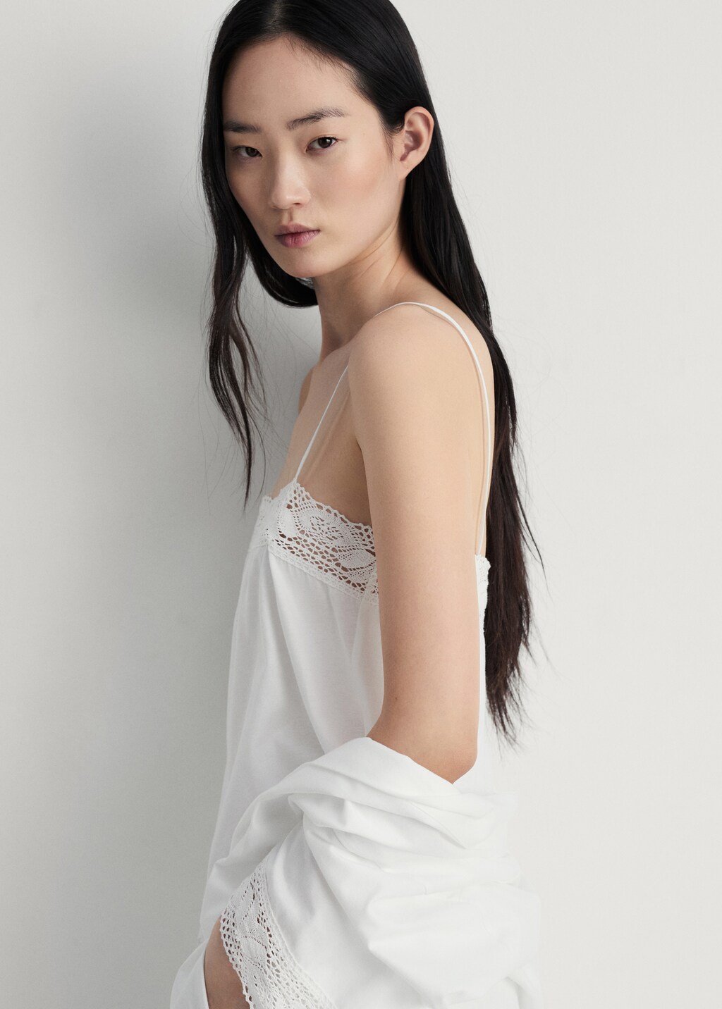 Cotton nightgown with lace detail - White