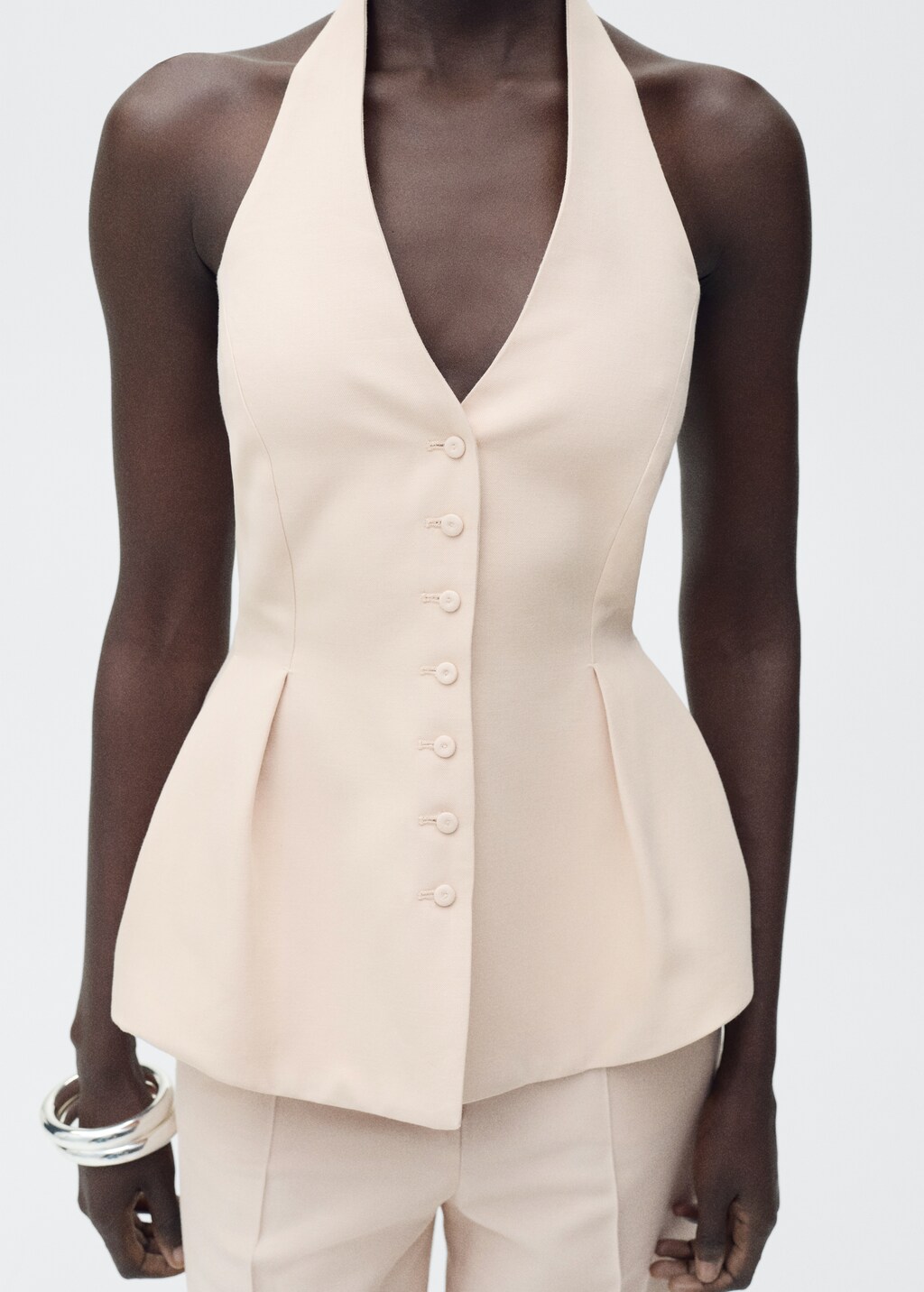 Halter-neck waistcoat with pleats - Nude
