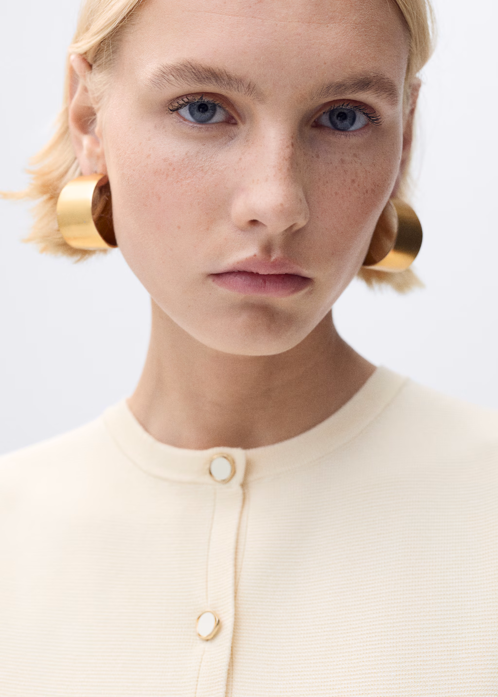 Fine-knit waistcoat with buttons - Chocolate