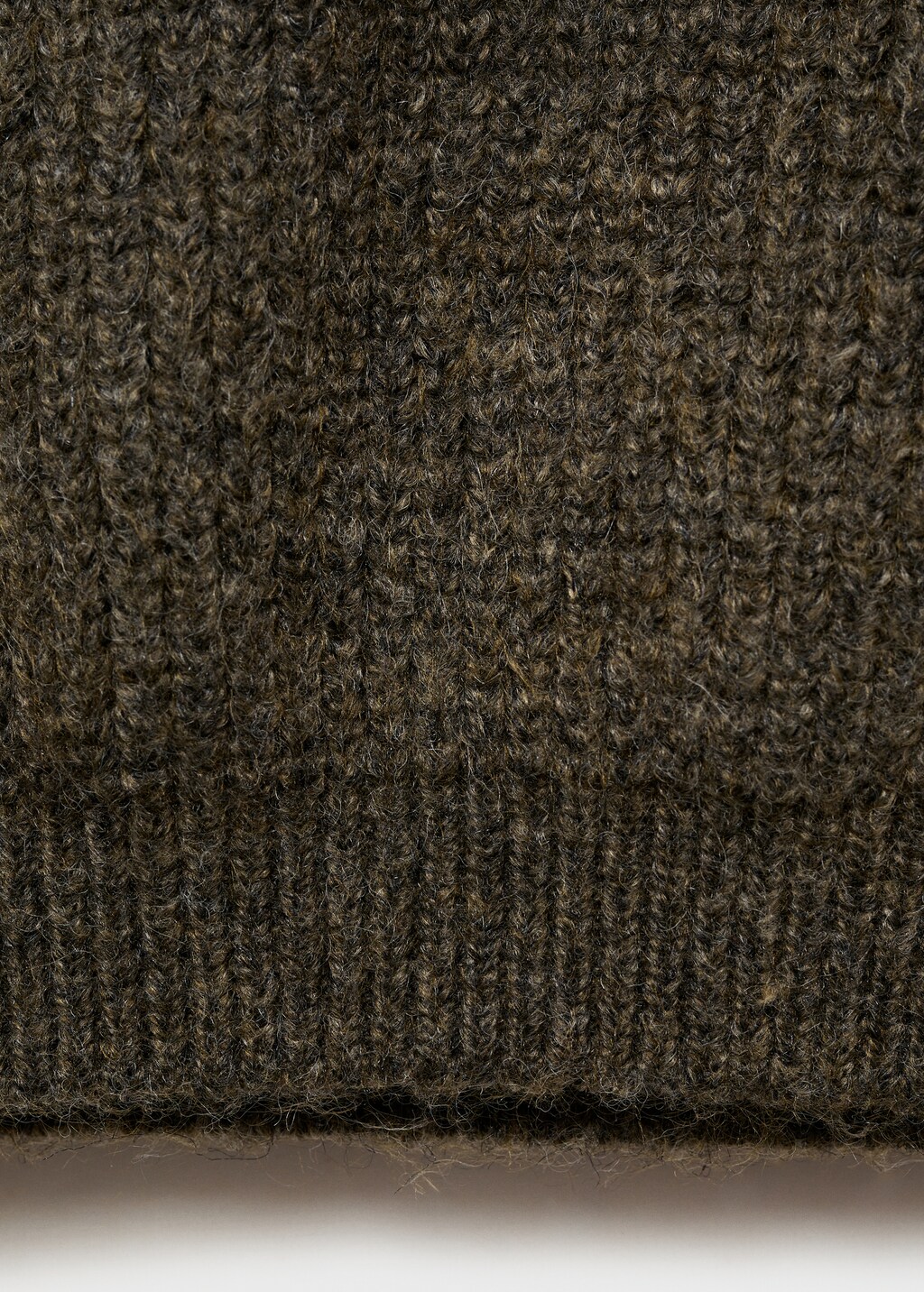 Knitted cropped top - Khaki