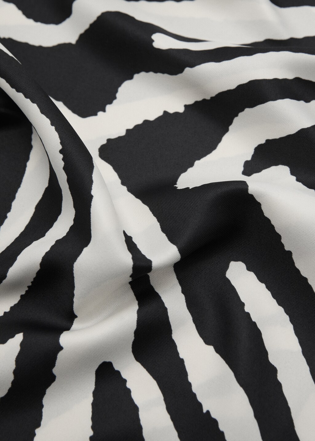 Zebra satin scarf - Black
