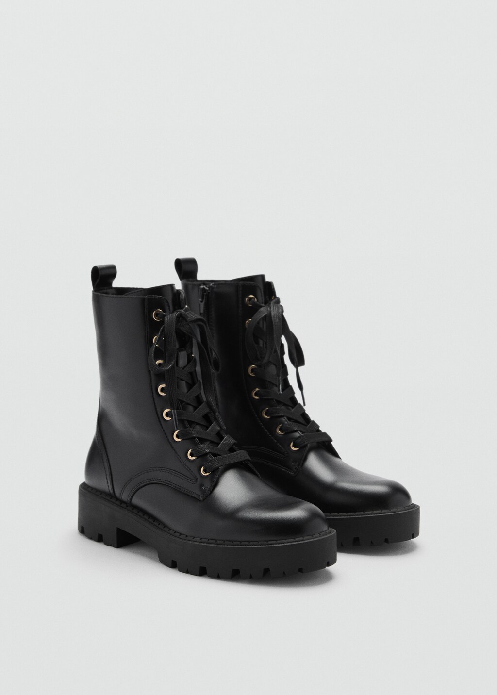 Lace-up leather ankle boots - Black