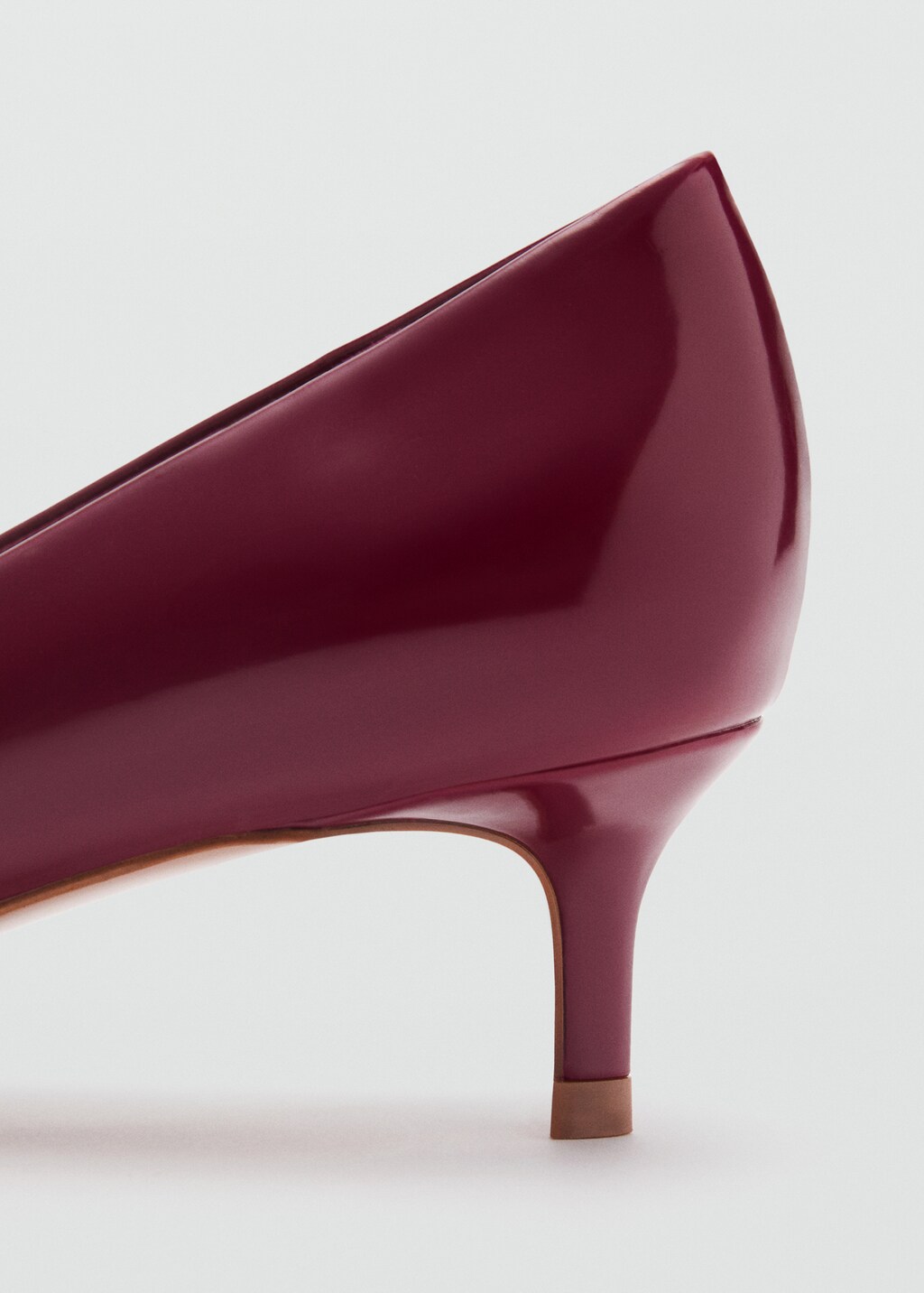 Kitten-heel pointed-toe shoes with patent leather effect - Burgundy