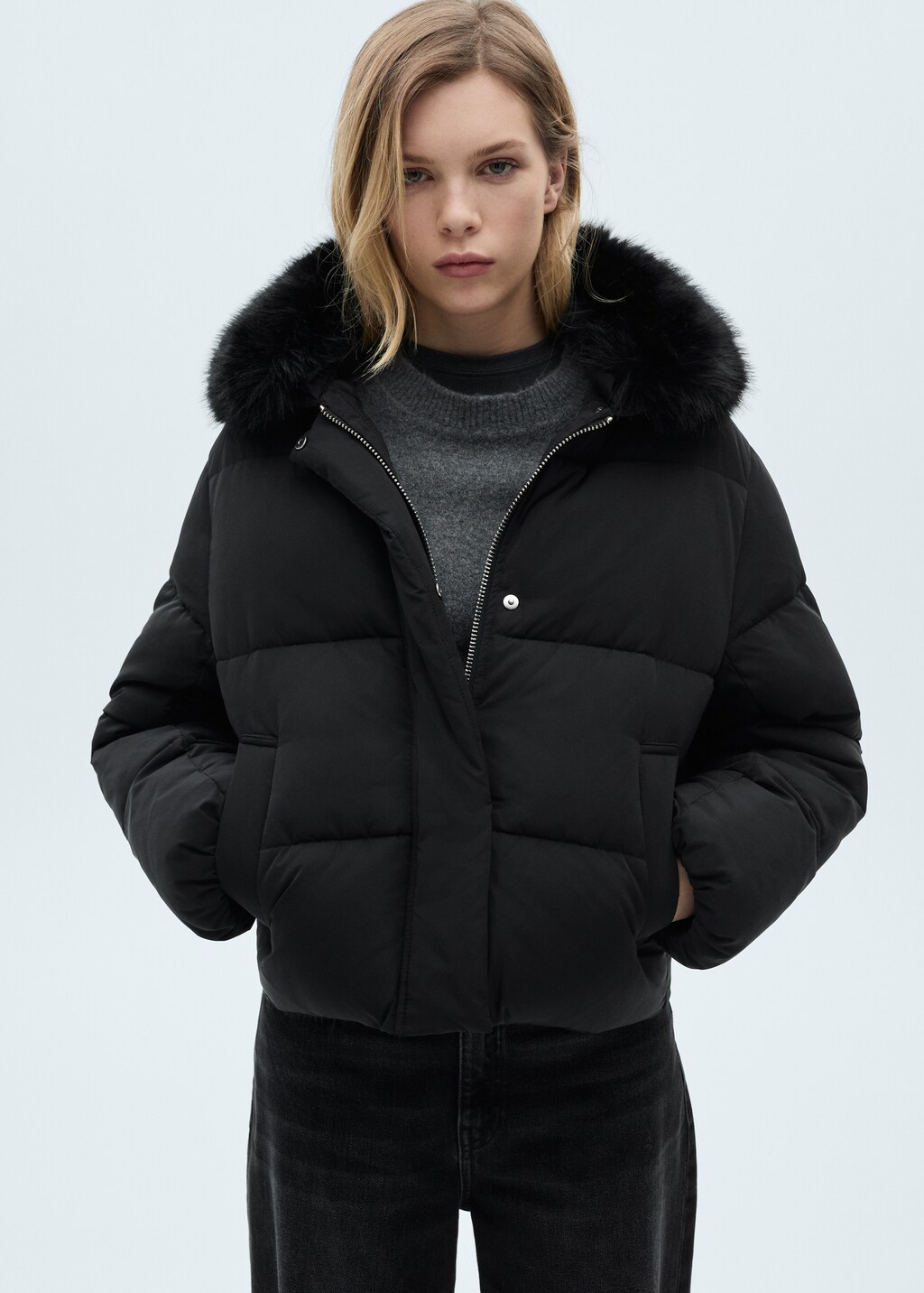 Short padded anorak with fur collar - Black
