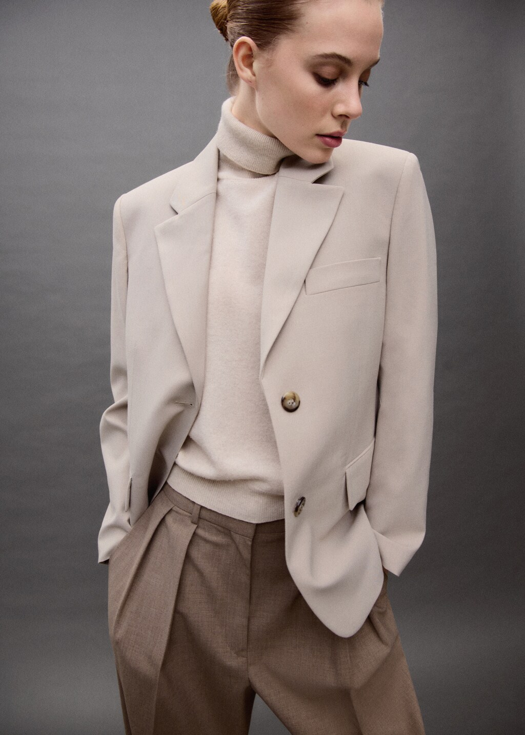 Structured straight-fit jacket - Beige