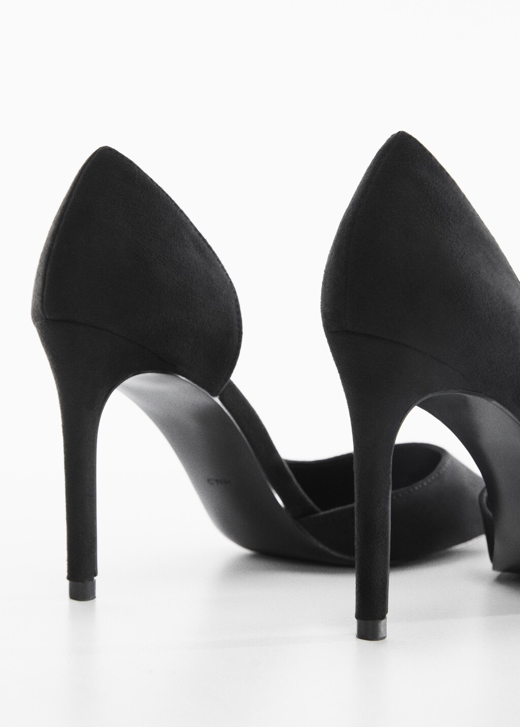 Asymmetrical heeled shoes - Black