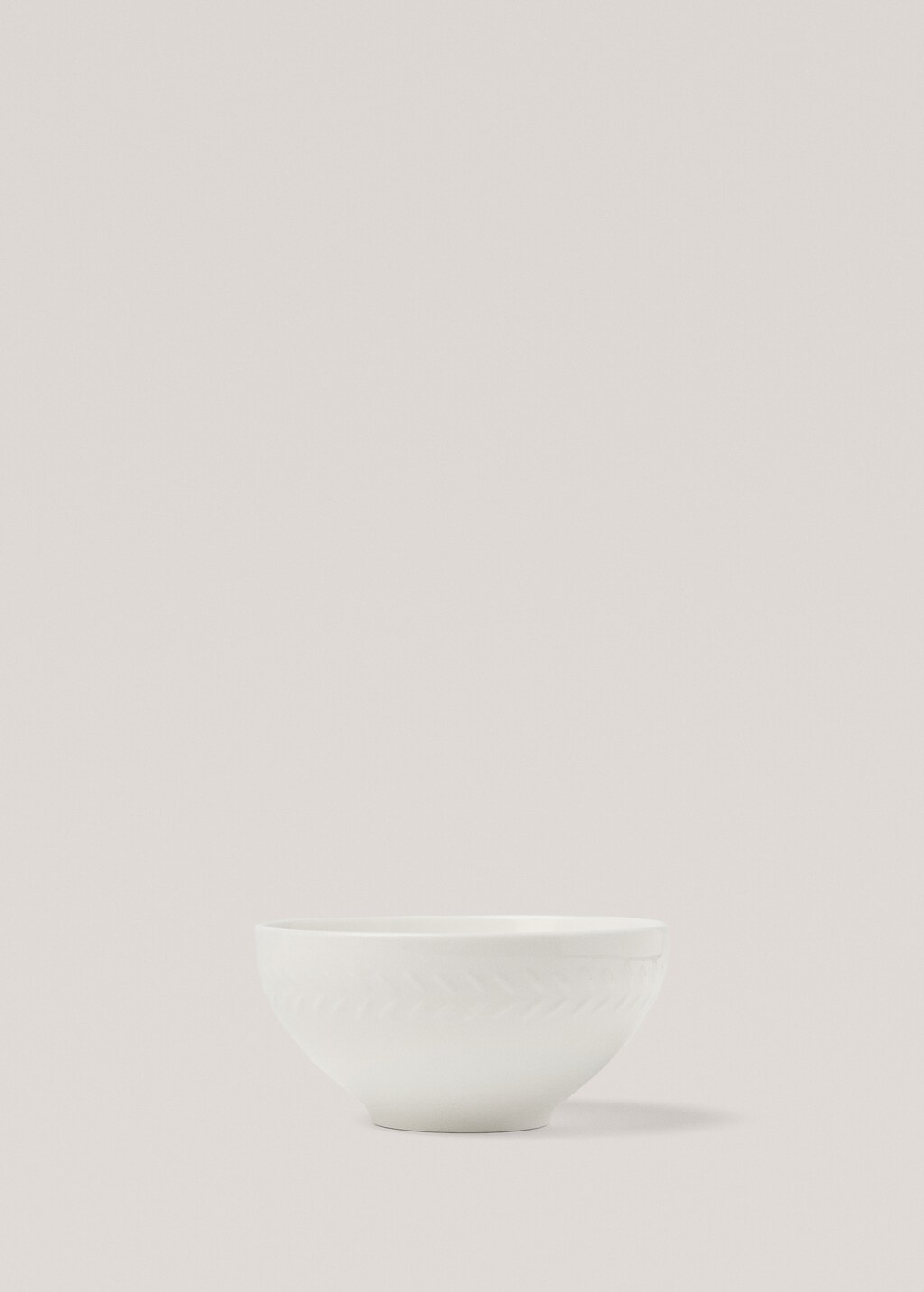 Stoneware bowl with herringbone relief - White