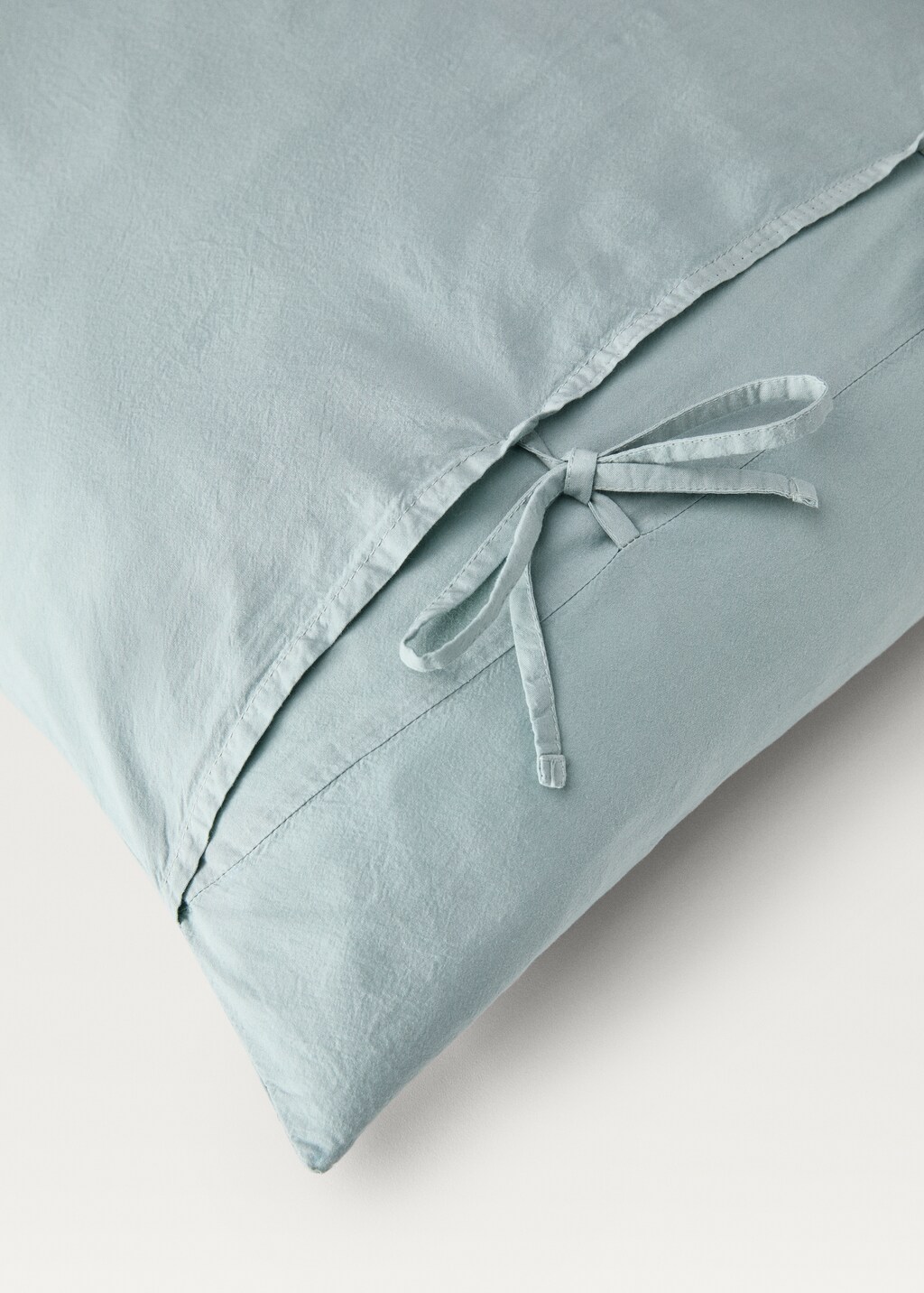 Washed cotton pillowcase with ties, 50x75 cm - Light Pink