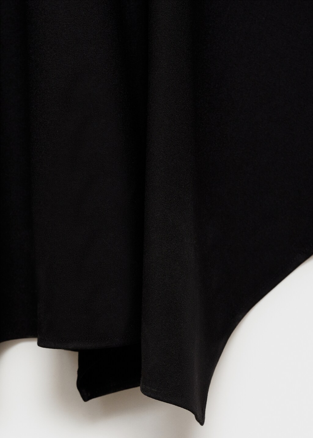 Asymmetrical dress with belt - Black