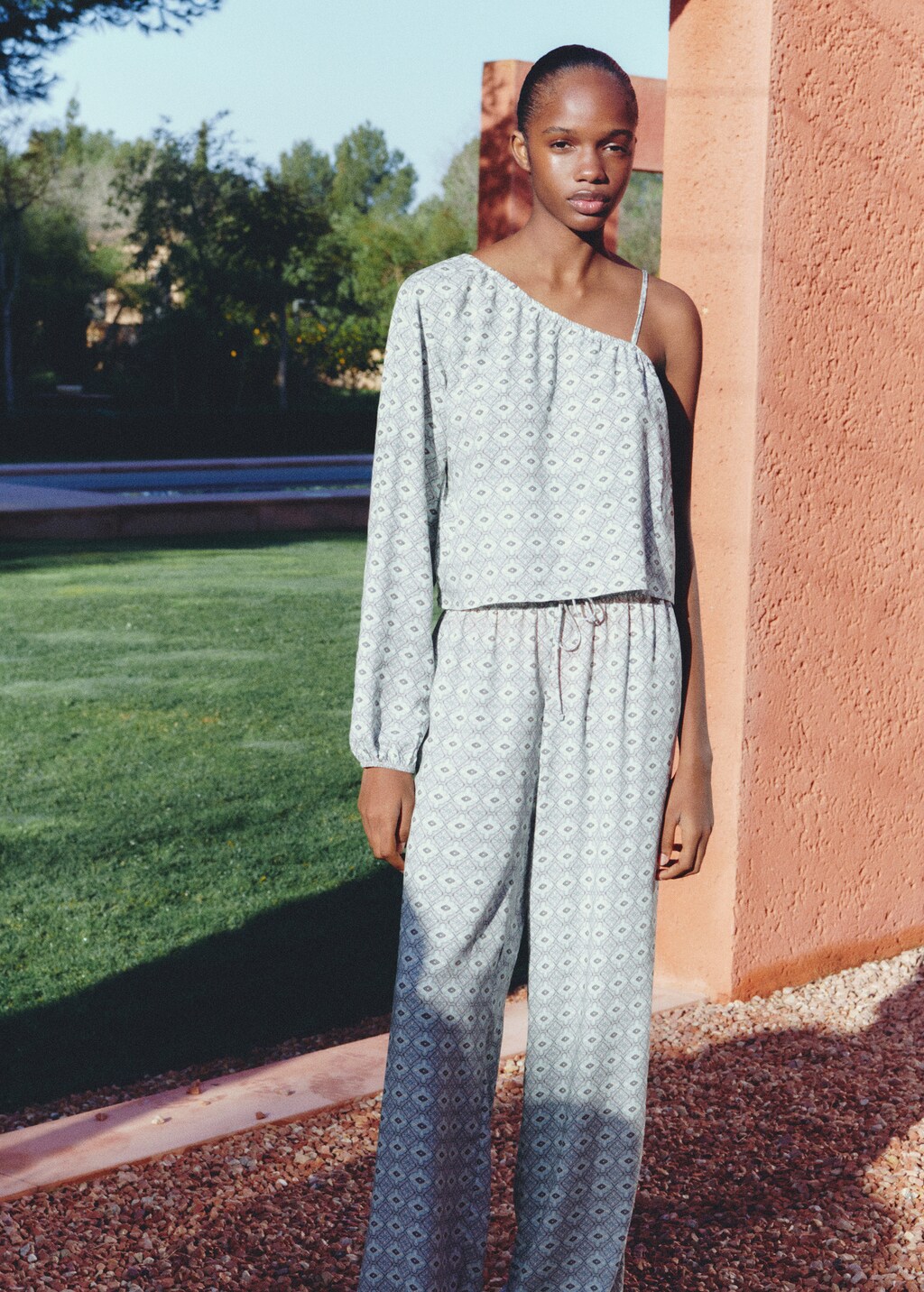 Flowy printed trousers - Light/Pastel Grey