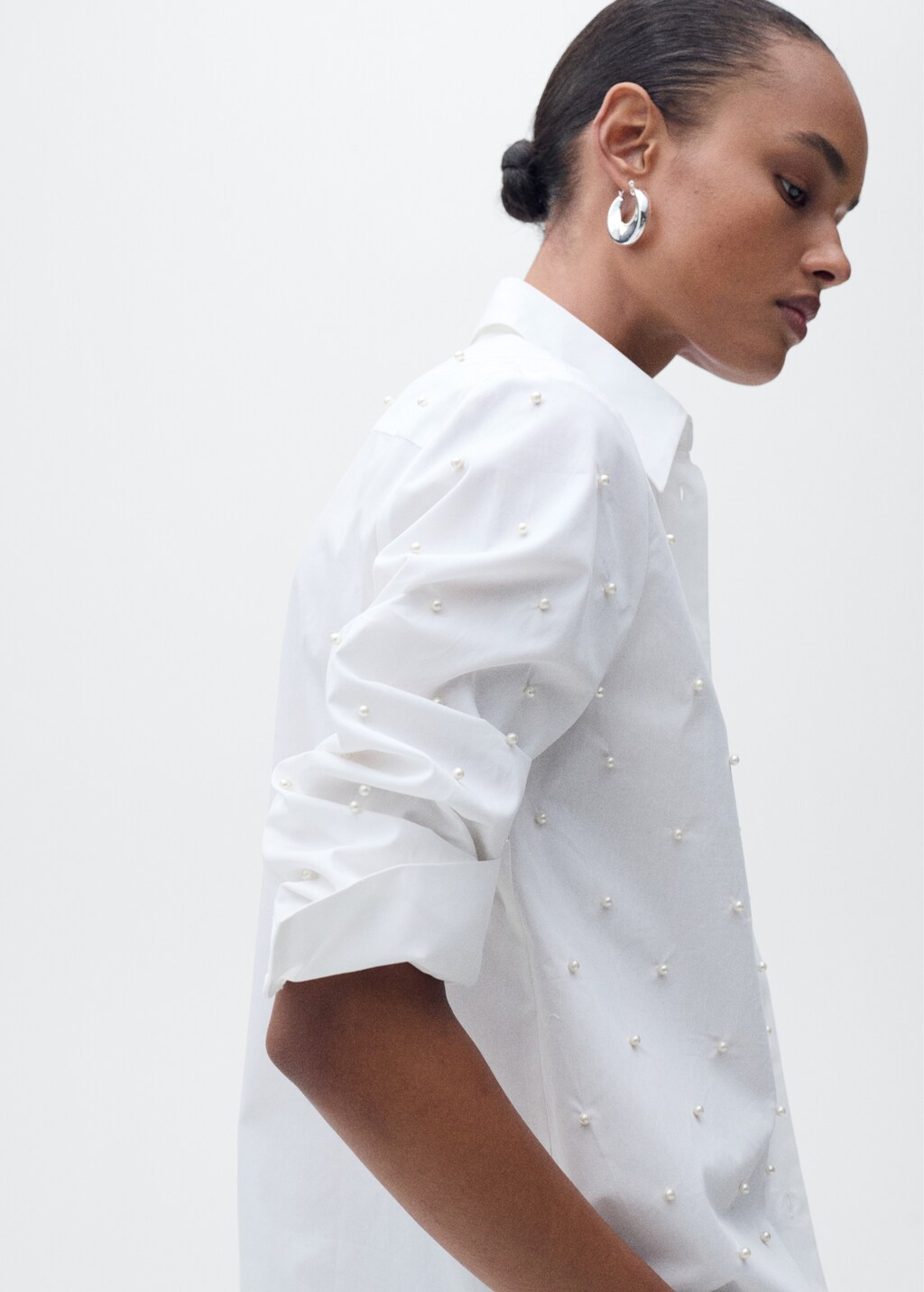 Cotton shirt with pearl detail - White