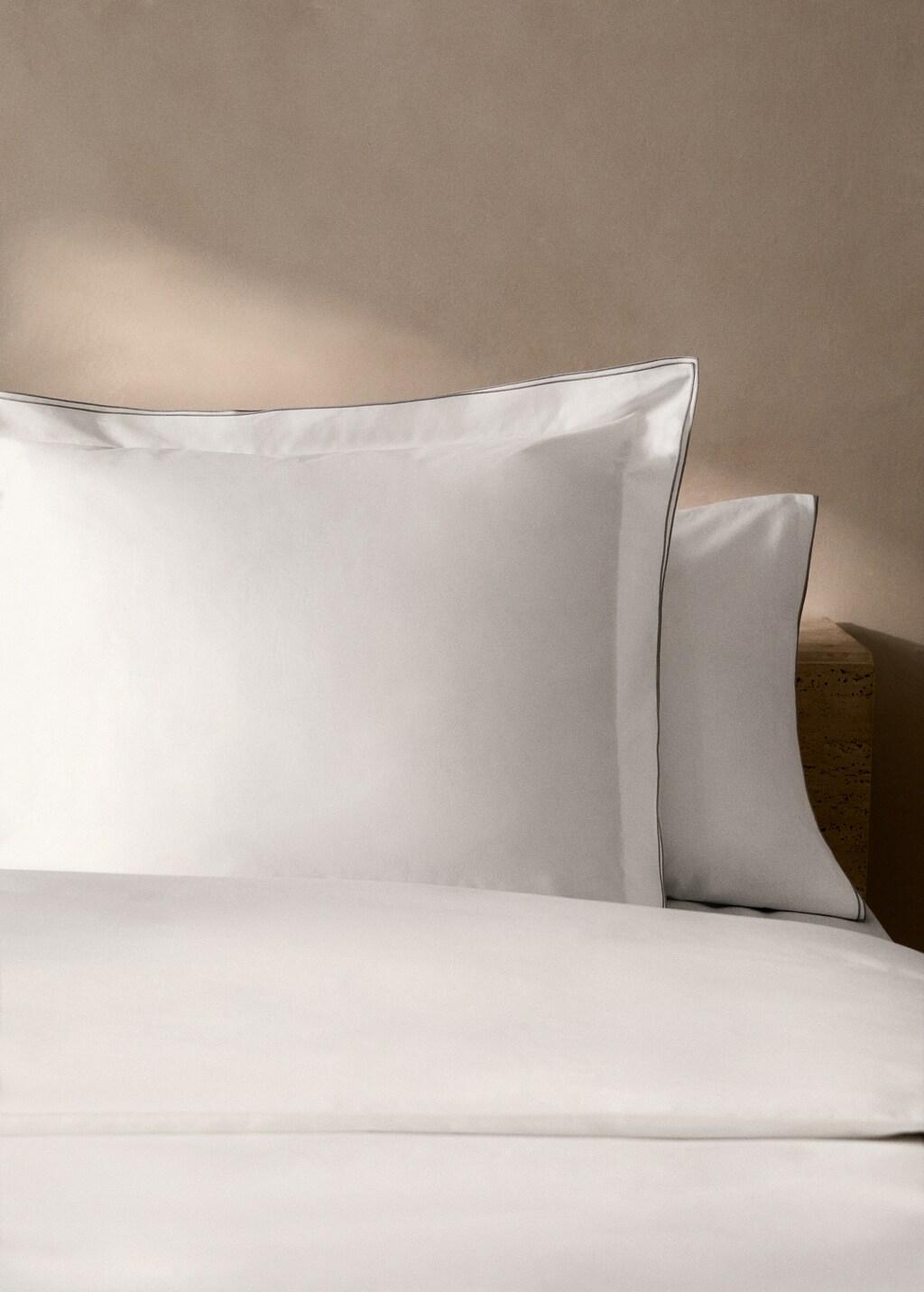 Cotton percale duvet cover with overlock, 150/160 cm - Light/Pastel Grey