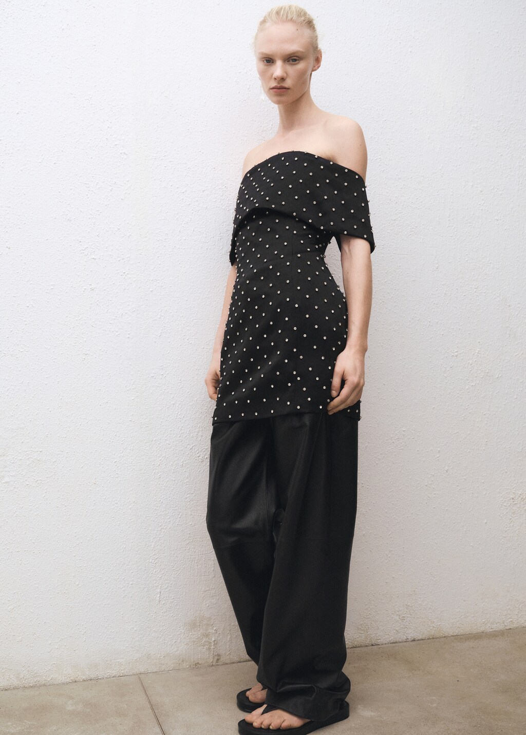 Strapless dress with shiny details - Black