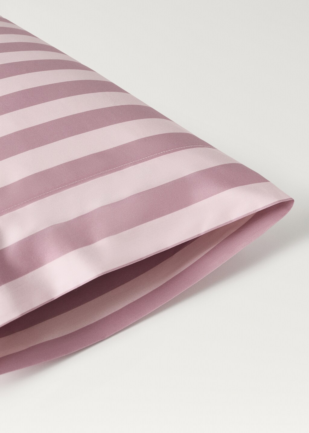 Cotton percale thick-striped children's pillowcase, 45x110 cm - Pink
