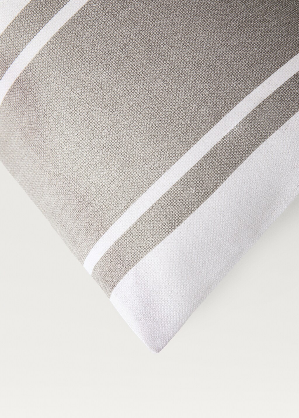 Cushion case bessri - Light/Pastel Brown