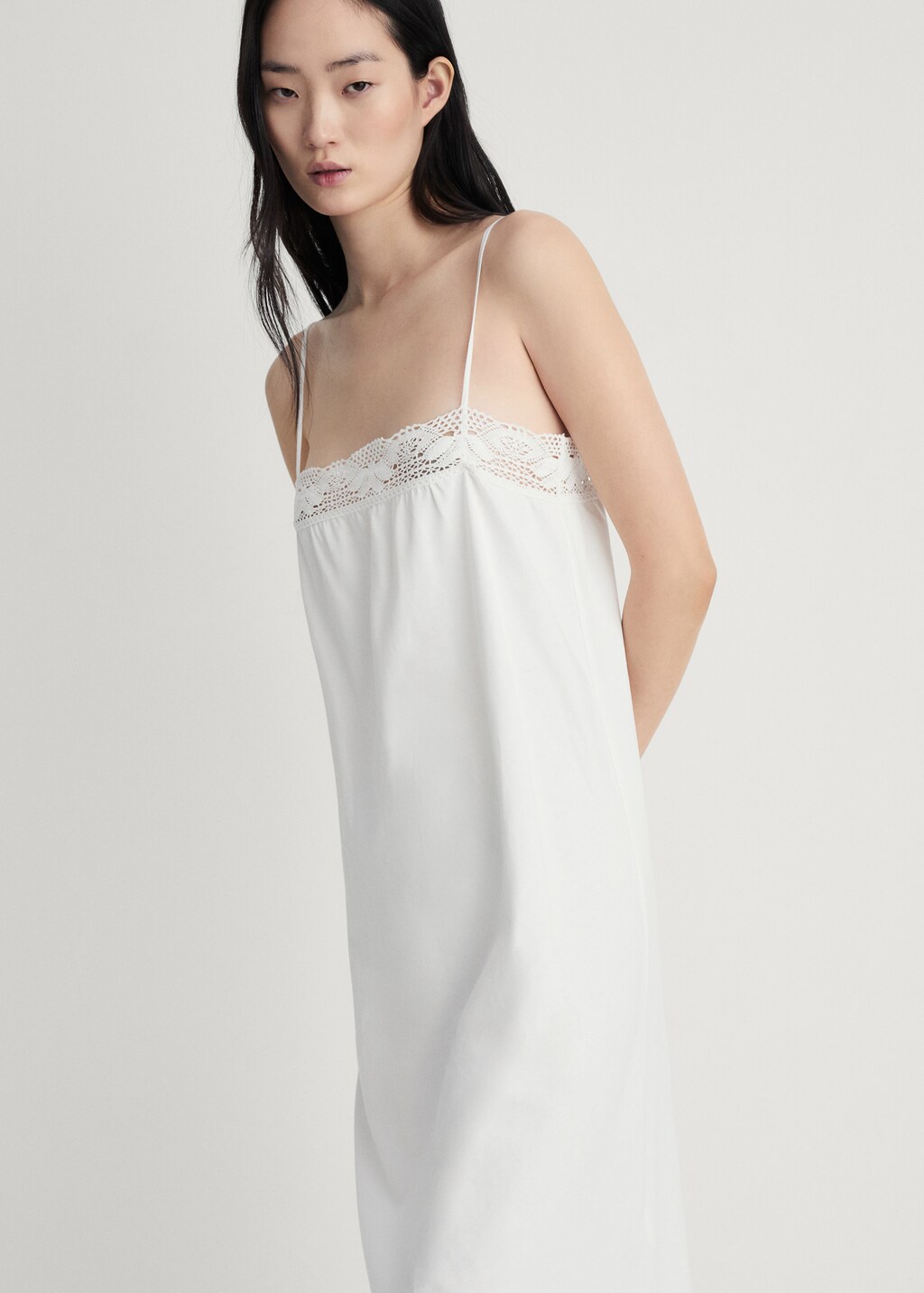 Cotton nightgown with lace detail - White