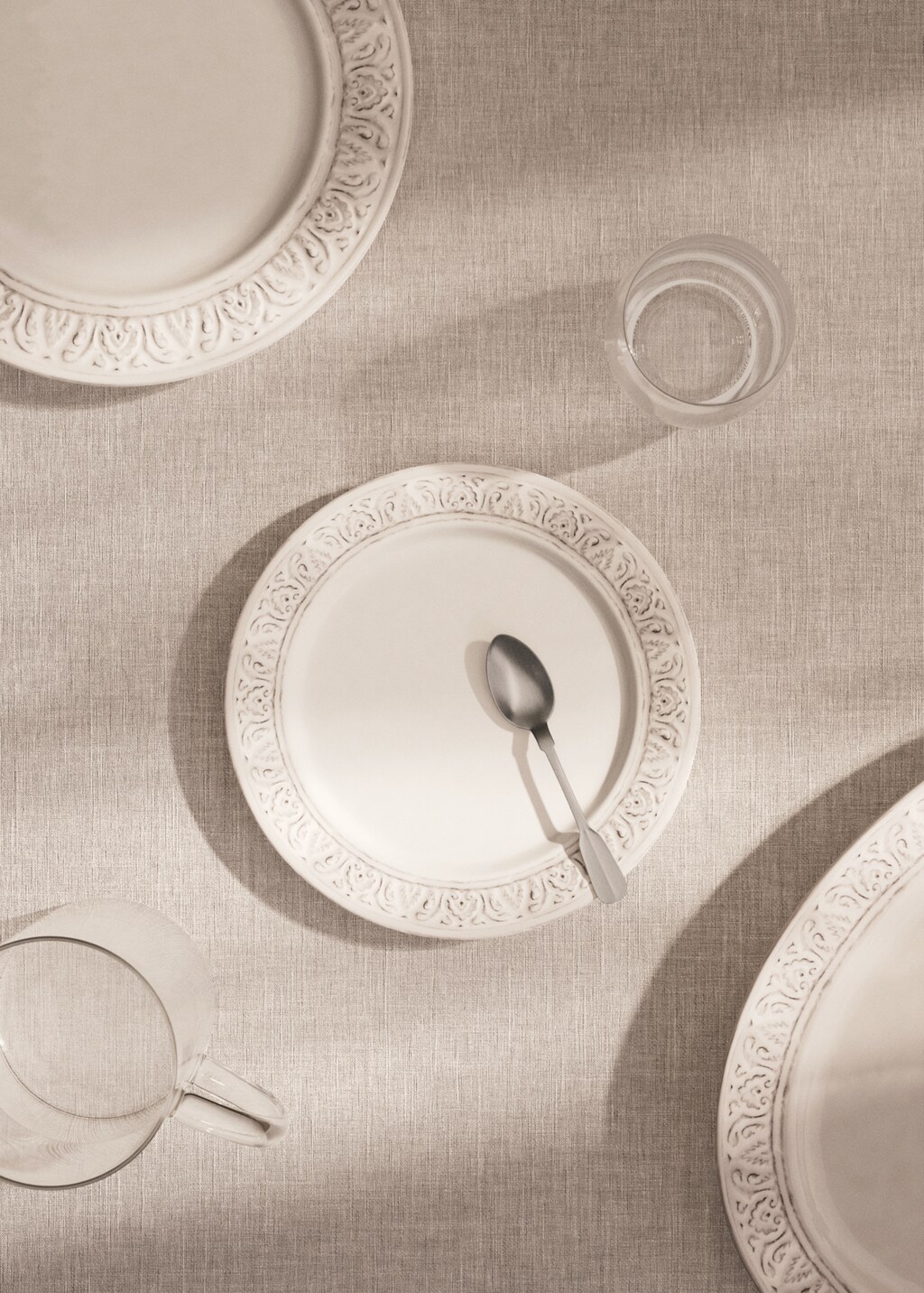 Stoneware decorative border dessert plate - Off White