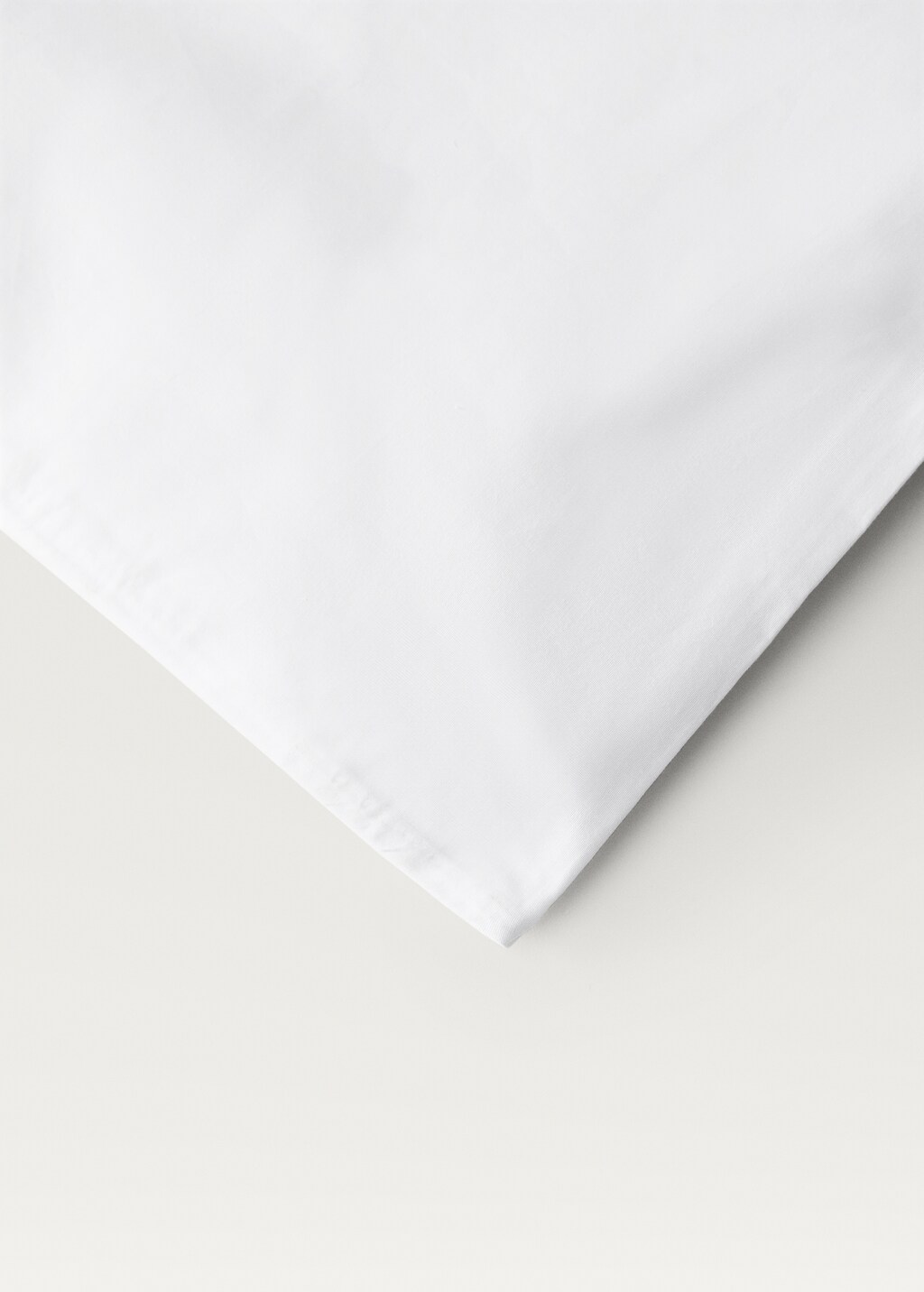 500-thread count cotton percale duvet cover with round piping detail for 180 cm bed - White