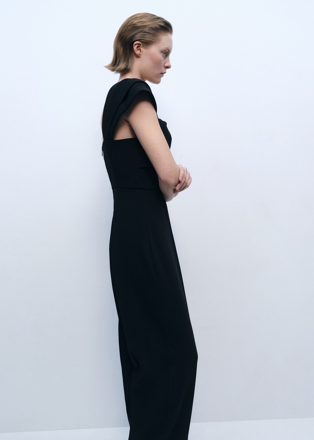 Long jumpsuit with draped neckline - Black