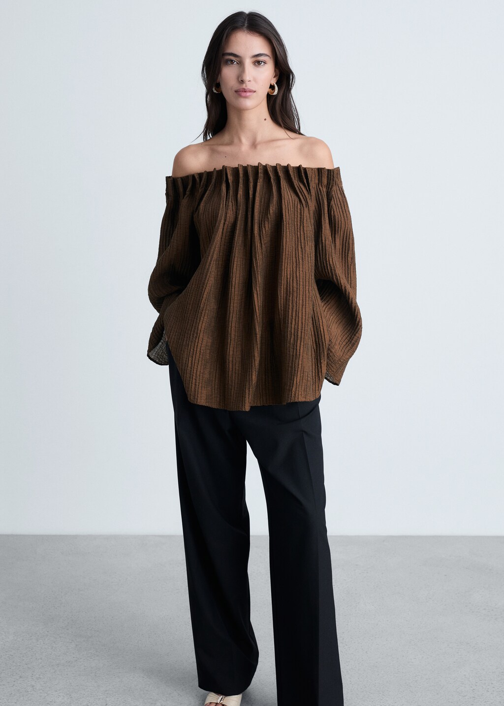 Textured gathered blouse - Coffee