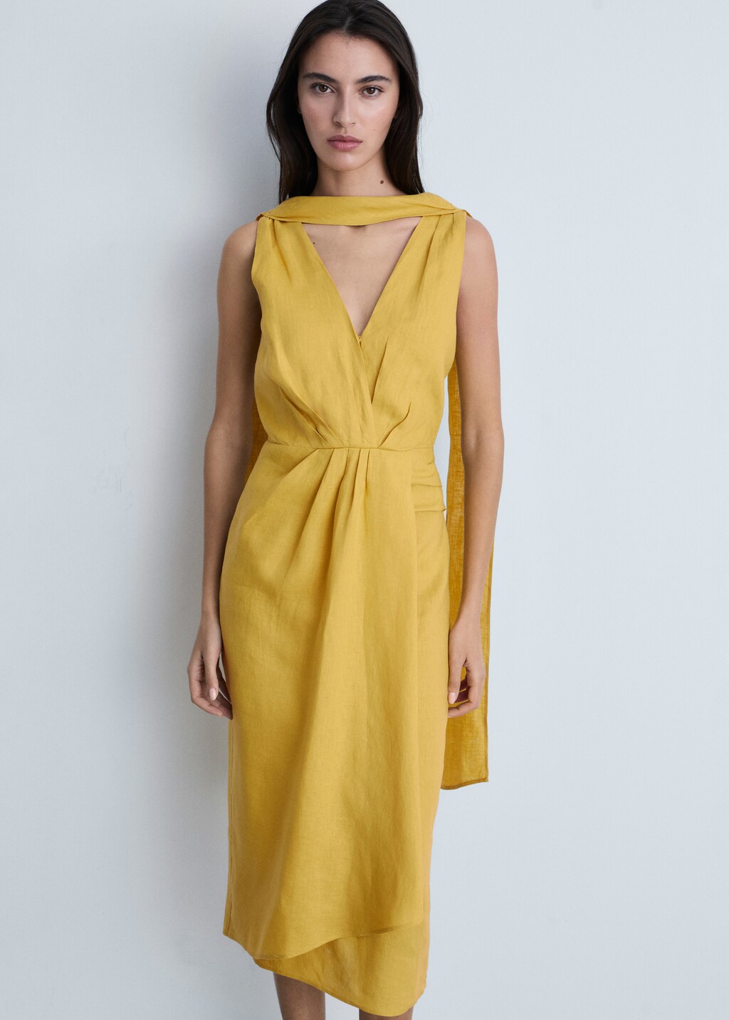 Linen pleated midi-dress - Mustard