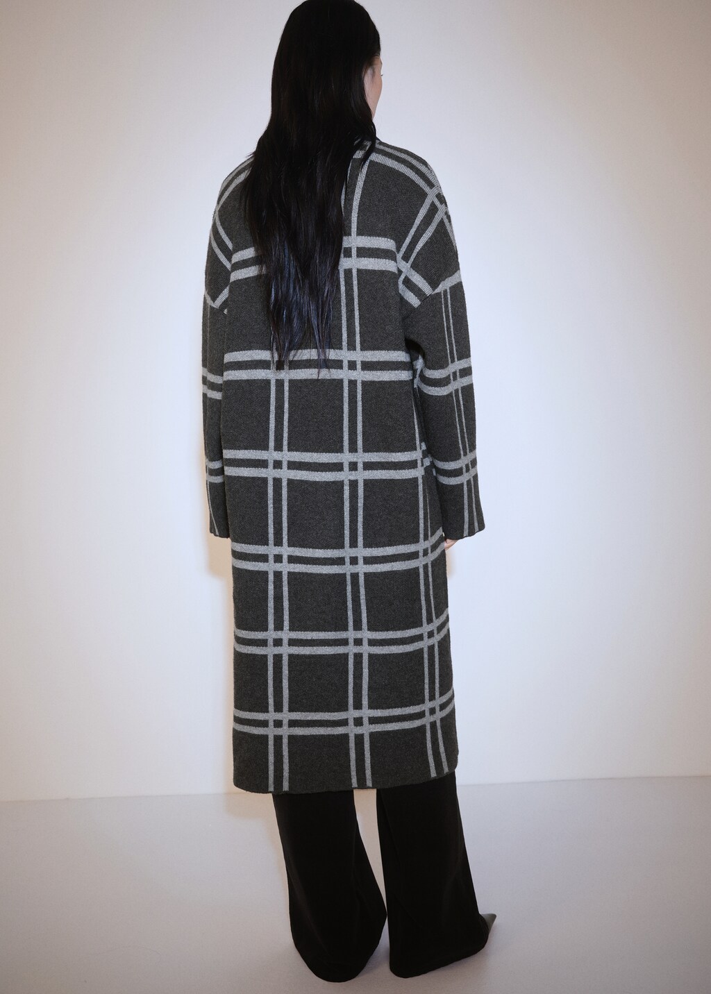 Check knitted coat - Charcoal
